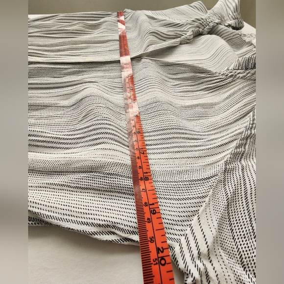 GAP Maxi Length Shirt Dress Pockets Flowy Lightweight Minimalist Spring Summer - Picture 11 of 16